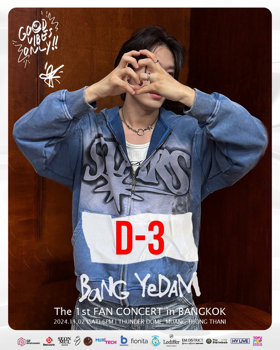 BestwarinForYou's tweet photo. (D-3) นี่ไม่ใช่รูปภาพ นี่คือรูปหล่อ บายดีไทยอดใจรออีกนิด อีกแค่ 3 วัน ประเทศไทยจะมีเยดัมแล้ว🦊🥳💚

ใครยังไม่มีบัตรตอนนี้ยังสามารถซื้อบัตรผ่านช่องทาง >> https://t.co/TqF1042kUQ
🥳พร้อมสิทธิ์ HI-TOUCH ทุกที่นั่งกับเยดัม🦊!!

🗓️วันแสดง : วันเสาร์ ที่ 2 พฤศจิกายน 2567
⏰ เวลา : 18:00 น.
📍สถานที่ : ธันเดอร์โดม เมืองทองธานี

(D-3) This isn’t just a picture, it’s a masterpiece! Hang in there, Thailand, just 3 more days, and Yedam will be here!

🔜 Ticket purchase details available at: https://t.co/TqF1042kUQ

🗓️ Show Date: Saturday, November 2, 2024  
⏱️ Time: 6:00 PM  
📍 Venue: Thunder Dome, Muang Thong Thani

@_YEDAM_OFFICIAL 
#BANGYEDAM1stFanConcertinBKK
#BANGYEDAM #บังเยดัม #Bestwarin #Bestwarinforyou
#HYLIVE