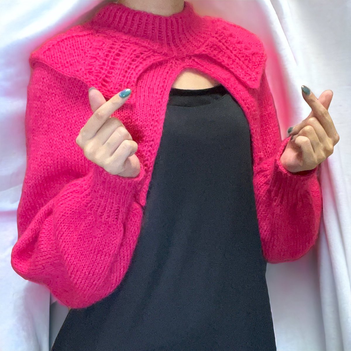 chanenu84's tweet photo. くすピンもショキピンも可愛いネ🫰🏻にしても派手だわ🙂‍↕️

#ピンクの編み物 https://t.co/4yifIPsjqN