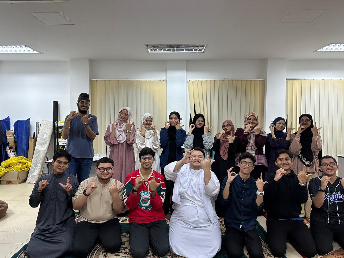 Office of Legal Affairs team! 

OLAF team consisting of COS, Secretary, Union Reform &amp; Governance department, Union Conduct Affairs department, Agreement and Contractual Affairs department 🌟