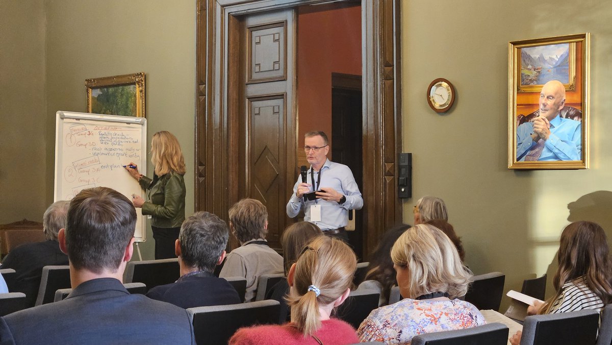 CRESCO_SFF_UiO's tweet photo. CRESCO joined a workshop with 10 other CoEs on #CareerDevelopment for young researchers held at the esteemed Vitenskapsakademiet. 🏛️
Valuable discussions and insightful lectures made it an enriching experience. Proud to support the next gen of researchers! 🌱🚀
 #CRESCOecr #KUPP3 https://t.co/nGyW3YTV3B