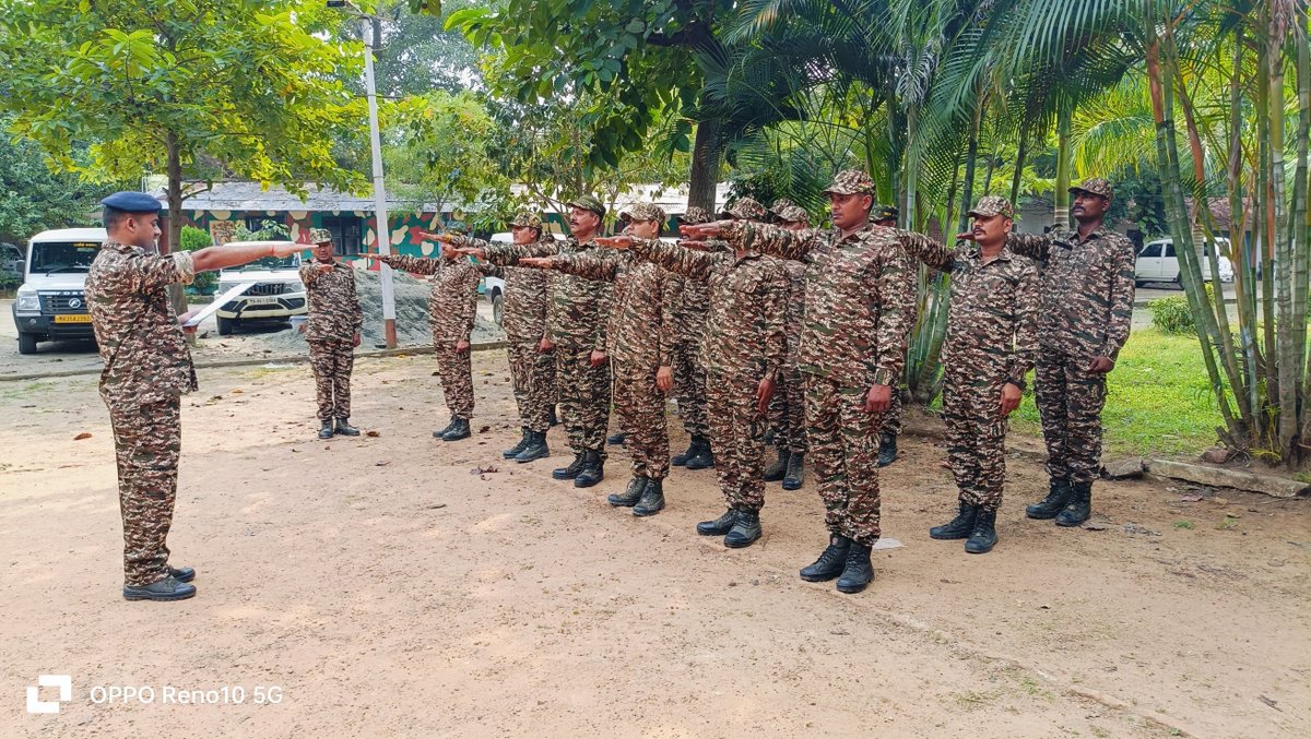 007bn_CRPF's tweet photo. “Rashtriya Exta Diwas (National Unity Day)” organized by 7 Bn CRPF, Balaghat (MP)
@Pledge Taking Ceremony, @March pst to boost the sentiments of Unity, Integrity and Security, @Run for Unity https://t.co/6kAC69puMx