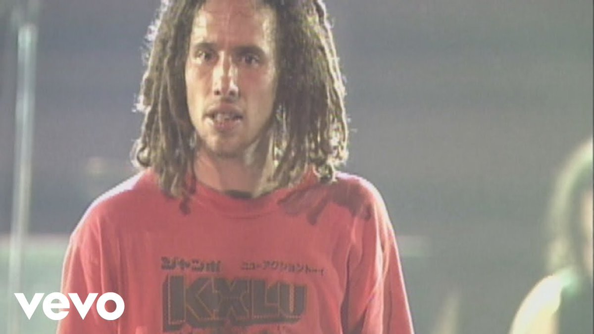 ivannieblas's tweet photo. NOSOTROS ESTAMOS RABIA CONTRA LA MAQUINA! Han pasado 25 años ya de su concierto en México en 1999. #ElOráculoDelRawk https://t.co/ZKEJ3iZ87q