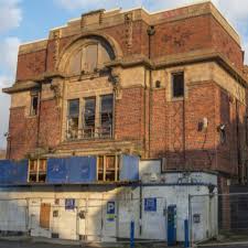 OldStationSt's tweet image. Negligent owners of Grade ll &amp;amp; iconic buildings. Sick of them. @BrumLeader &amp;amp; @RichParkerLab - communities are being failed. 

The Electric. Boarded off.
The Crown. Empty for 10yrs.
Kingsway Cinema. Burnt out 13 yrs.
Harborne Royalty. To be a car wash?

Scars all across our city.