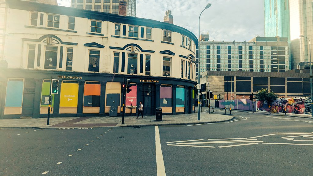 OldStationSt's tweet image. Negligent owners of Grade ll &amp;amp; iconic buildings. Sick of them. @BrumLeader &amp;amp; @RichParkerLab - communities are being failed. 

The Electric. Boarded off.
The Crown. Empty for 10yrs.
Kingsway Cinema. Burnt out 13 yrs.
Harborne Royalty. To be a car wash?

Scars all across our city.