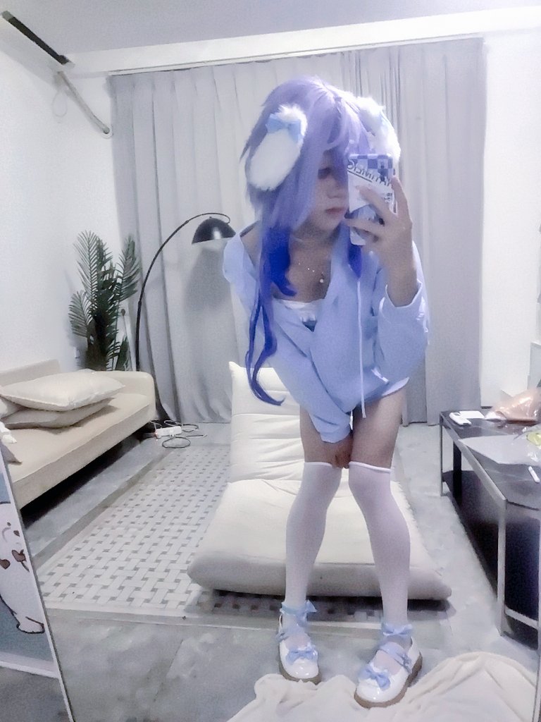 yu_you_wei's tweet photo. 宝宝泥.....糊糊的？
#男娘 #伪娘 #女装 #cos https://t.co/0cTKAzuVBk