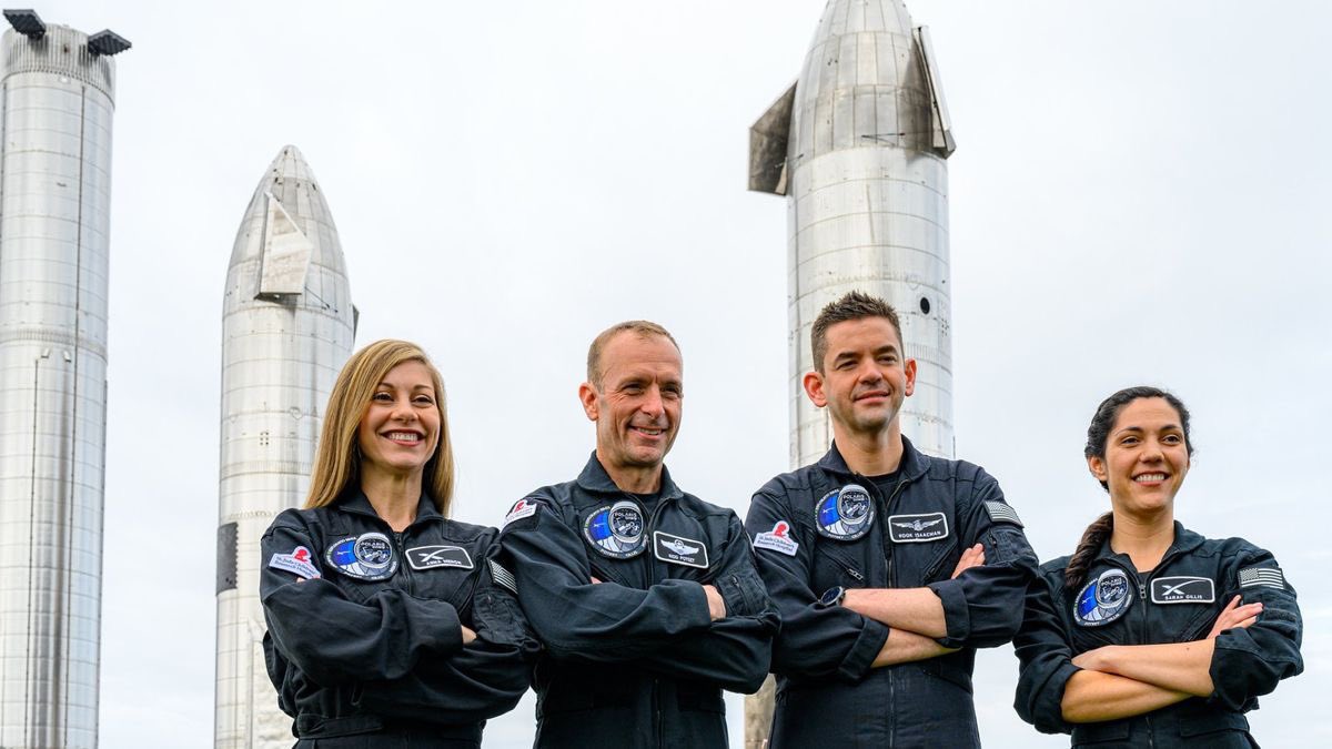 ether_aerospace's tweet photo. THE POLARIS DAWN MISSION: THE FURTHEST HUMANS HAVE TRAVELED IN SPACE IN 50 YEARS https://t.co/kW7XggCSYW The mission aims to push the boundaries of private space exploration and conduct groundbreaking research, including the first-ever private spacewalk and the highest Earth … https://t.co/C4kJkmnzcv