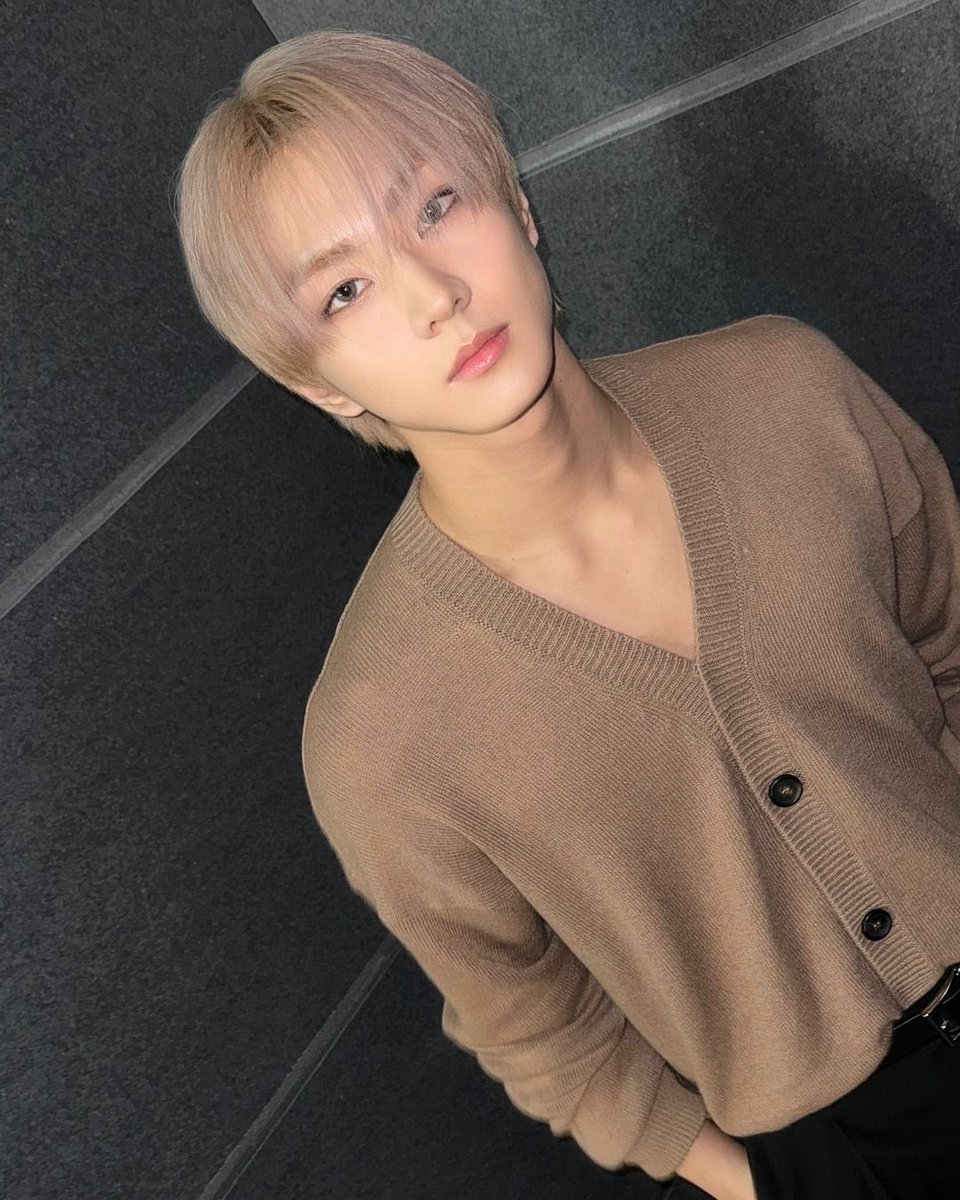 gueenca's tweet image. 241030 엔하이픈 인스타그램
Prada 👱#정원 #JUNGWON