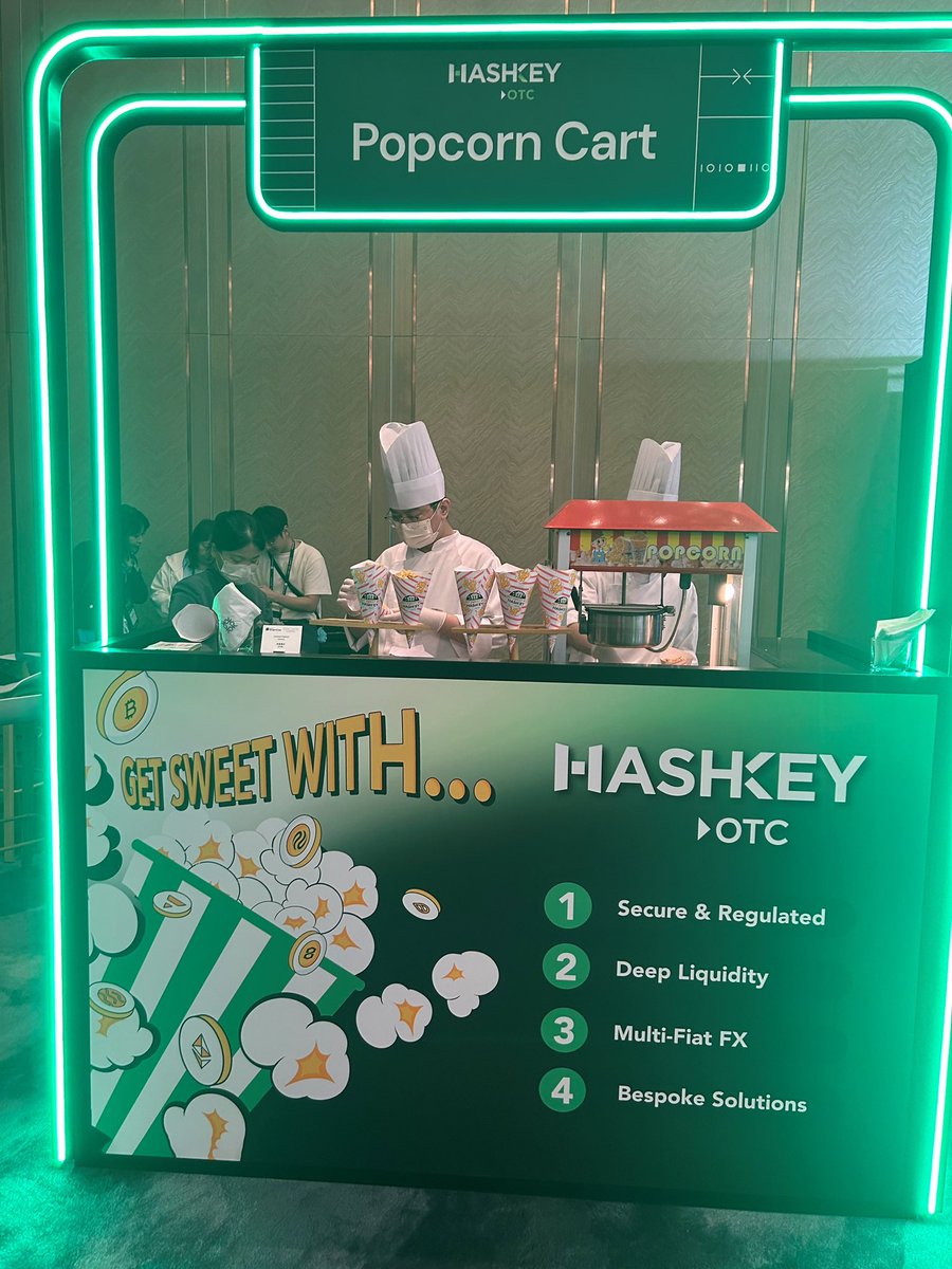 HashKeyOTC's tweet image. 🍿We’re in full swing on Day 1 at #SmartCon organized by @chainlink ‼️

Come stop by the HashKey OTC popcorn cart and treat yourself to some sweet gains 🍫🍭

#HashKeyOTC #HashKeyOTCEvents