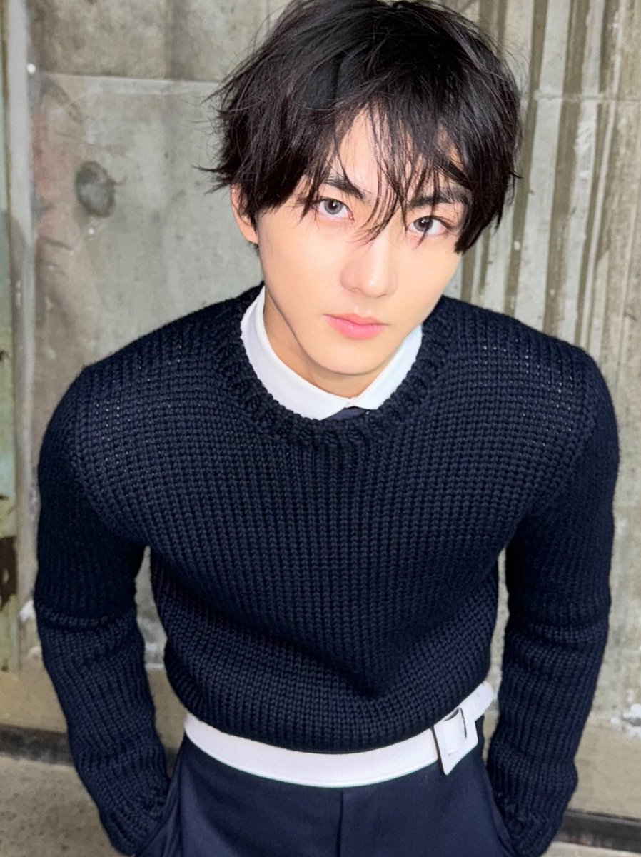 hheiilove's tweet image. 커어어..................
그냥 다른 사람이잖아