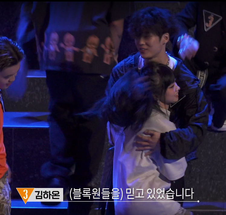 malglyang13_2's tweet photo. 덤뮤하온조합 너무좋은데ㅔㅔㅔ https://t.co/N6Wd6GfFbV