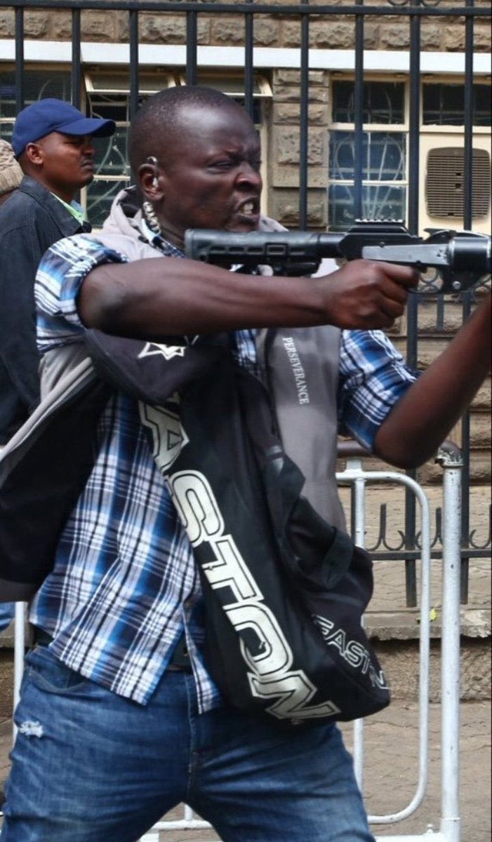 Charliejune001's tweet image. #stopabductions
#BoycottSafaricom 
#killercops
Retweet if you see this