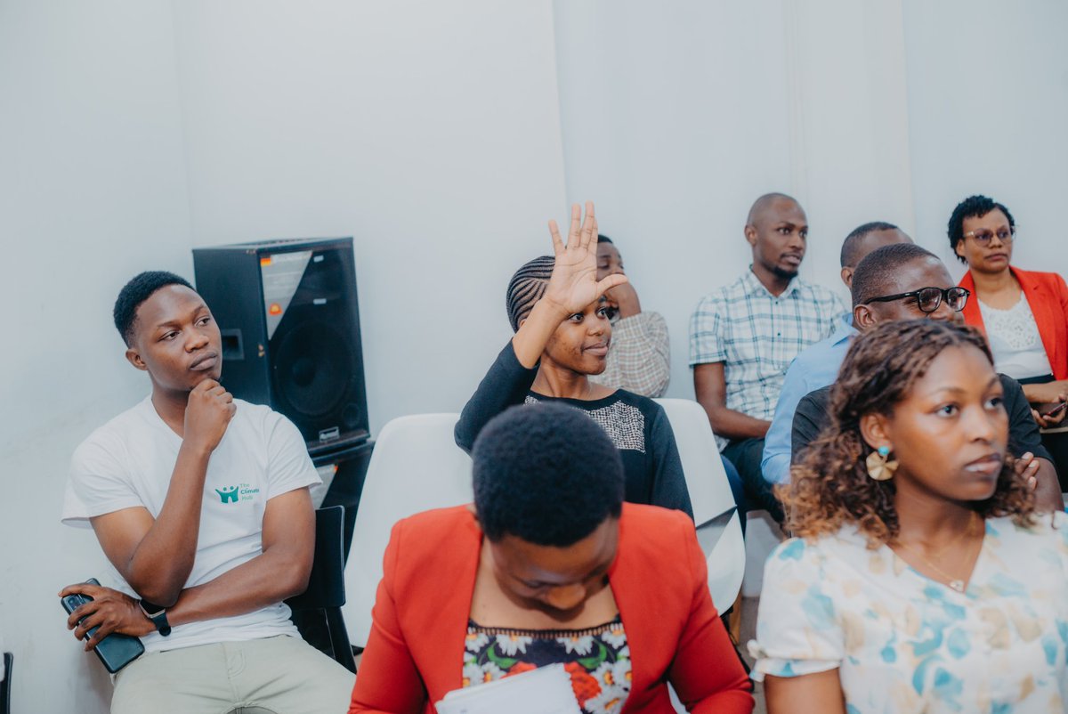 Day 1/3. 

Siku ya kwanza tulijikita kwenye majadiliano juu ya usawa wa kijinsia na athari za mabadiliko ya tabianchi kwa vijana wanawake.

Washiriki walijadili jinsi mabadiliko haya yanavyoathiri kwa kiasi kikubwa wanawake wa Kitanzania na duniani kote.

<a href="/WomenFund_TZ/">Women Fund Tanzania Trust</a> !!!