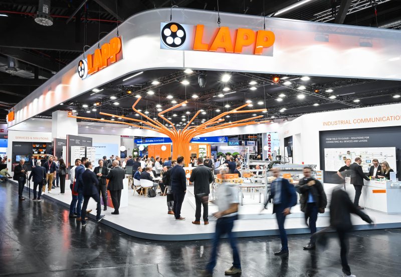 fachmedien's tweet photo. In Halle 2, Stand 310, zeigt Lapp auf der SPS 2024, wie energieeffiziente sowie nachhaltige Lösungen aussehen können. @lapp_deu #Kabellösungen #Verbindungstechnik #Automatisierung #KI #Lichtwellenleiter #RemoteI/OSysteme #SmartFactories #SPS2024
https://t.co/Pk9ECSf8mH https://t.co/qi9Ez9DHbk