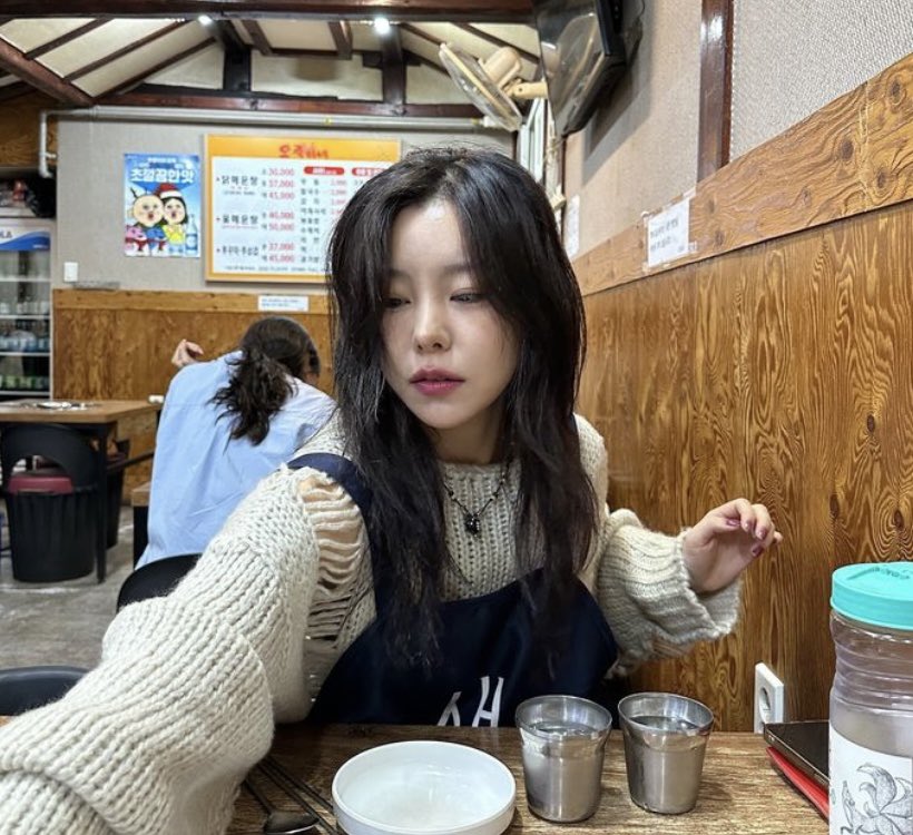 ㅆ⃫ㅂ⃫..이게같은날같은사람이맞냐고