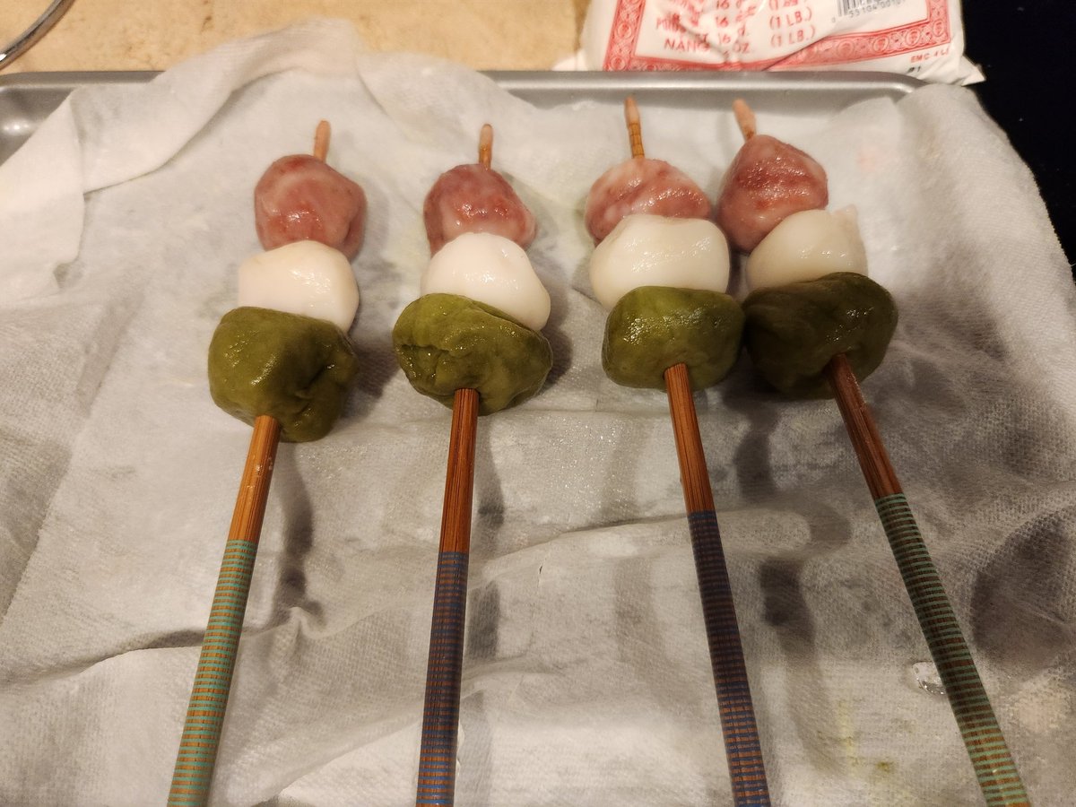 MissionMustard's tweet photo. Made dango for the first time based on the recipe from the ffxiv cookbook, unfortunately I fumbled some parts and they ended up a little tougher than they should've probably been #FFXIV #MonsterHunterRise #dango https://t.co/E7PAlrzfHd