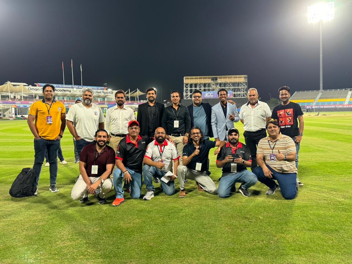 Dav Whatmore tweet media