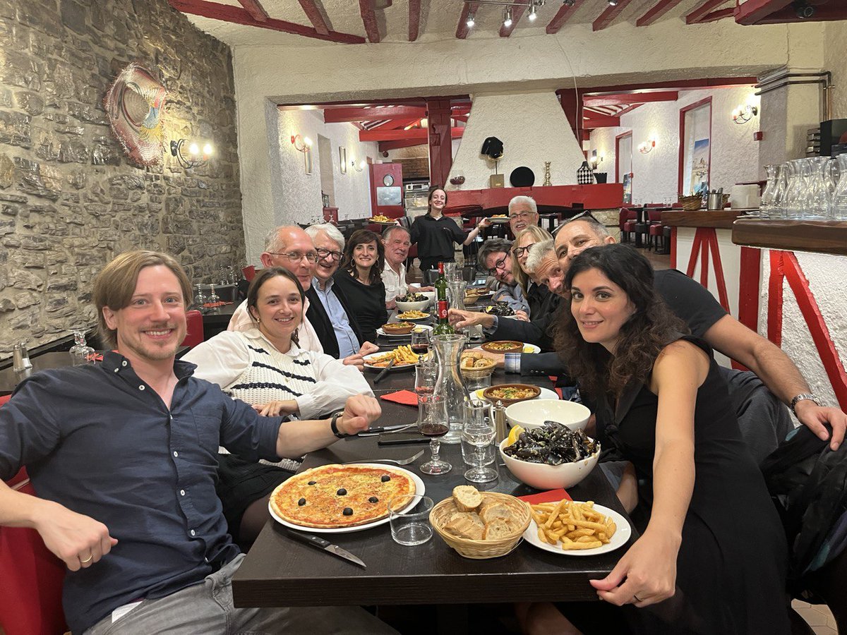 Prize_Papers's tweet image. Last week, the Prize Papers team visited Ciboure to attend a conference and visit the exhibition “Lettres de la mer, Le Pays basque et le nouveau monde au XVIIIe siècle”. We thank @AnnabelleLaf &amp;amp; Céline Mounole for their hospitality and look forward to 4 years of collaboration!