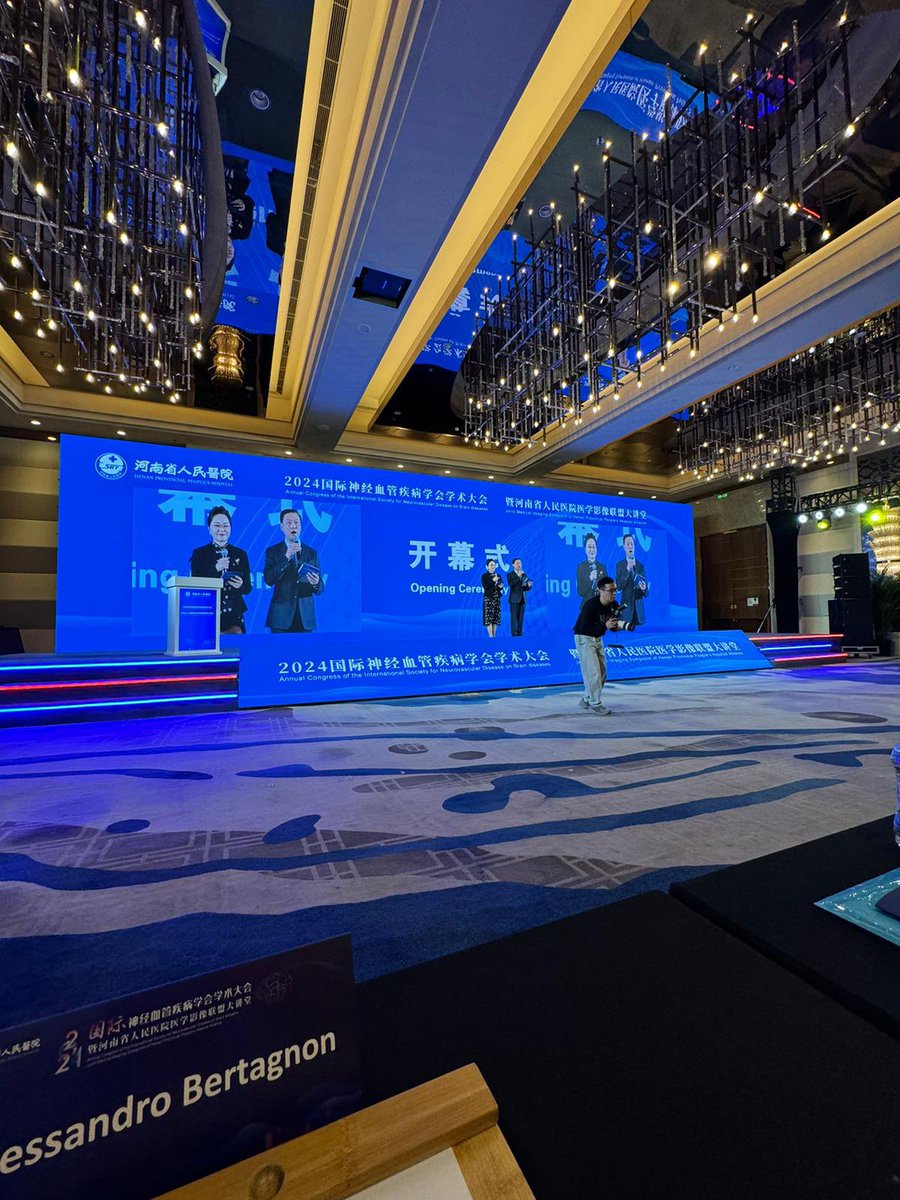 ISNVD's tweet photo. ISNVD Annual Meeting in Zheng-Zouh CHina. #ArtificialInteligence in #neuroimaging was a major topic 👏👏👏👏👏 https://t.co/43PfWukhgh