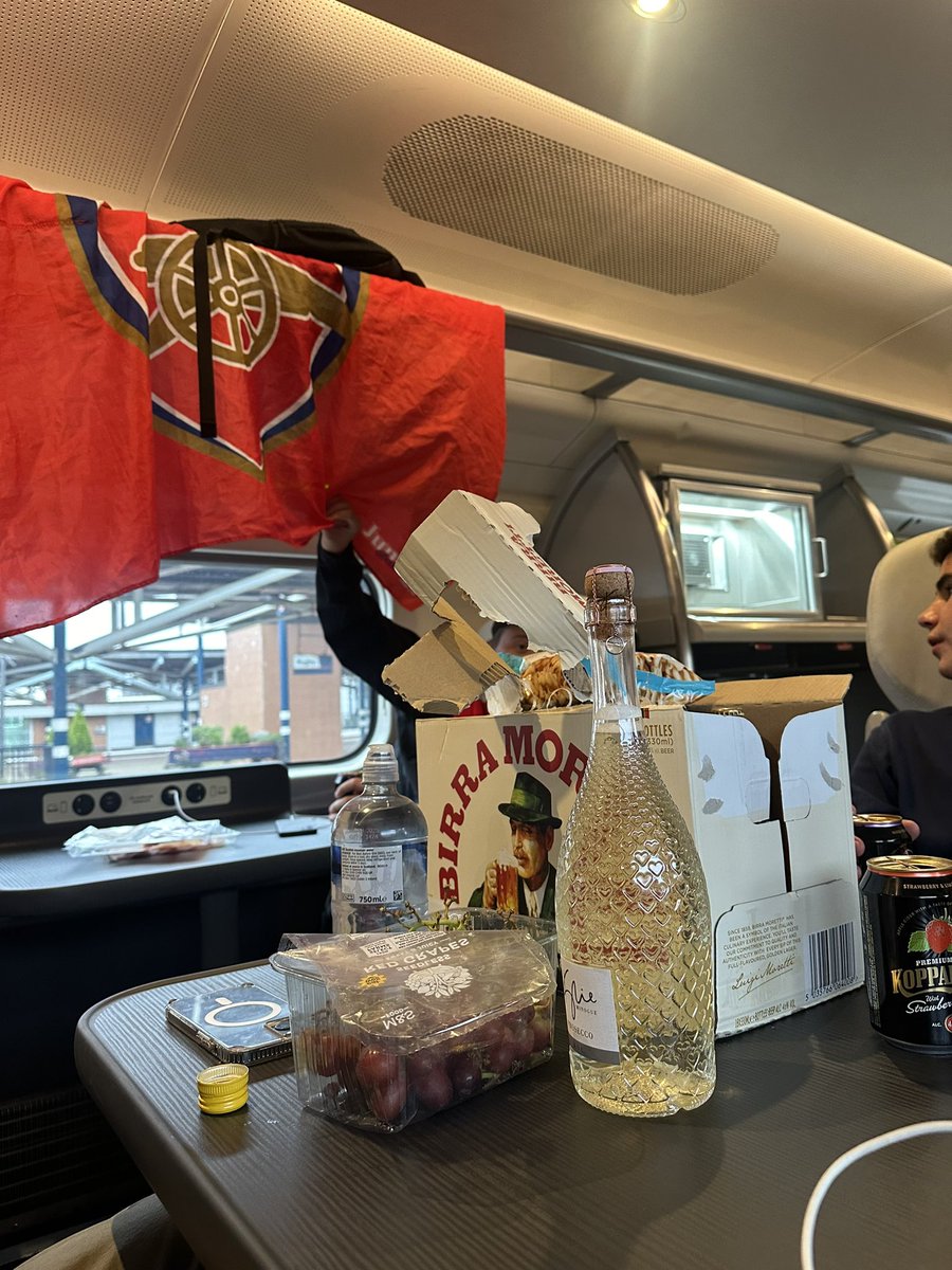 Sidney Kaye tweet media