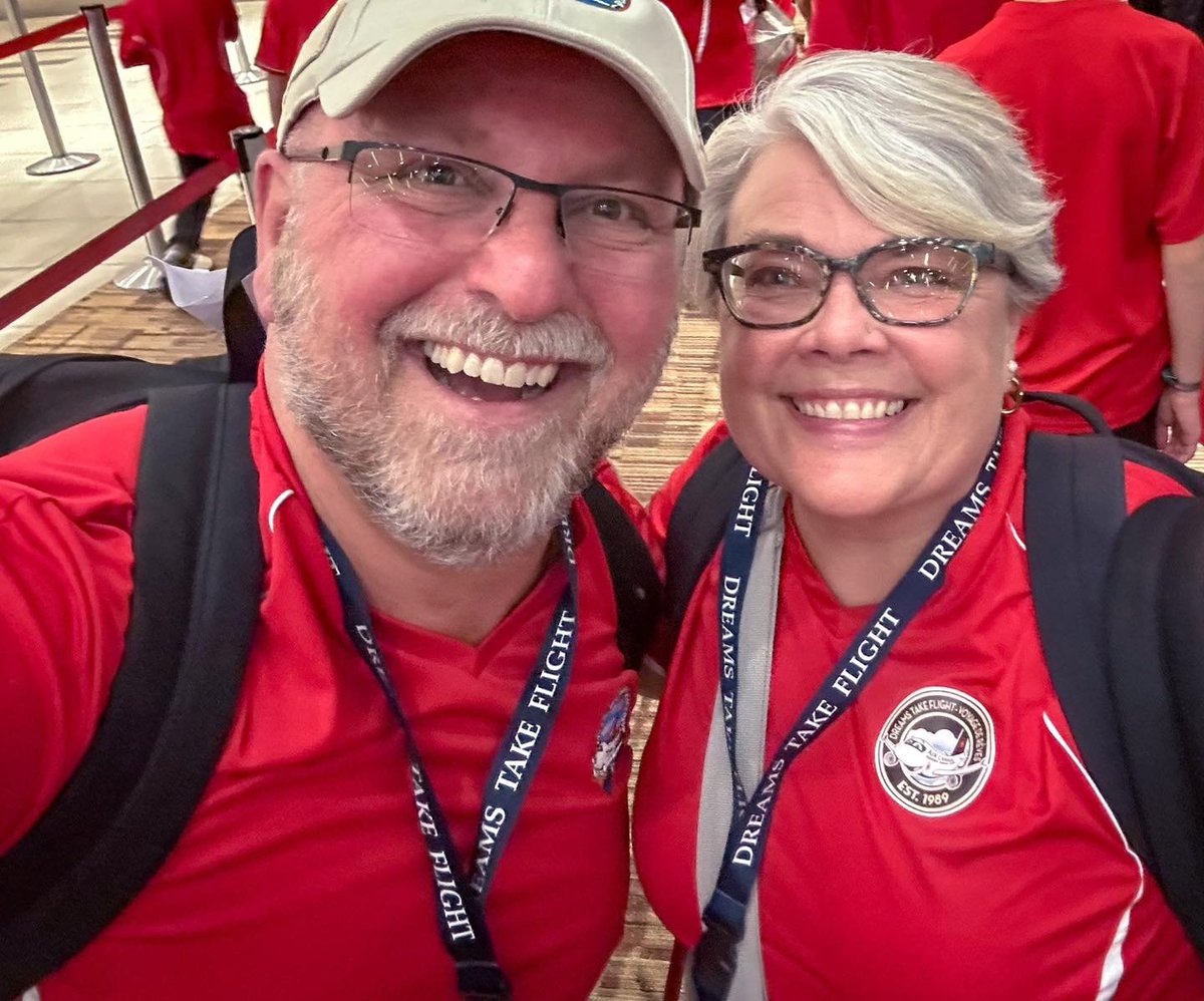 Dreams_YEG's tweet photo. Our volunteers were up VERY early this morning to be ready for the 100 Amazing kids coming to the airport to depart on an Adventure!
#UniversalStudiosHollywood #DayOfFlight
#DreamsTakeFlightYEG #AirCanada #AirCanadaFoundation #DreamsYEGFlight2024 #DreamsTakeFlight #YEG https://t.co/hCZ9xvKpFz