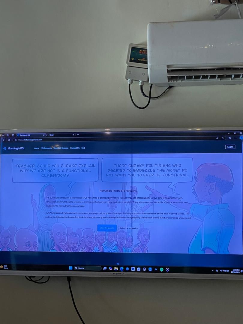 HumAngleImpact's tweet photo. Presentation of how the HumAngle FOI Hub For Citizens work.

Visit here to ask for transparency and accountability: https://t.co/iDMZVu8uJL

#HumAngleFOIRoundtable #HumAngleFOI https://t.co/kdTtwmRich