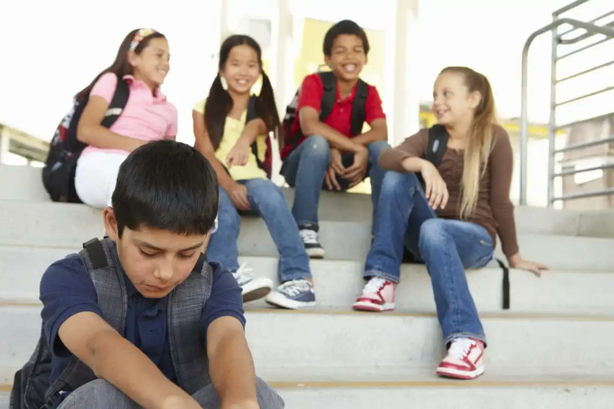 Helping Kids! (@helpingkidslab) on Twitter photo 📢Check out the latest blog post by our lab members <a href="/serengetiayhan/">Serengeti Ayhan</a> & <a href="/lauraktaylorPHD/">Laura K Taylor 💙💛</a> on <a href="/SocialChangeUQ/">Social Change Lab</a>: "Navigating Diversity in Classrooms: The Role of Bystanders in Intergroup Bullying."
Read it here 👉socialchangelab.net/1/post/2024/09…
#ProsocialBehavior #ChildDevelopment 📢Check out the latest blog post by our lab members <a href="/serengetiayhan/">Serengeti Ayhan</a> & <a href="/lauraktaylorPHD/">Laura K Taylor 💙💛</a> on <a href="/SocialChangeUQ/">Social Change Lab</a>: "Navigating Diversity in Classrooms: The Role of Bystanders in Intergroup Bullying."
Read it here 👉socialchangelab.net/1/post/2024/09…
#ProsocialBehavior #ChildDevelopment