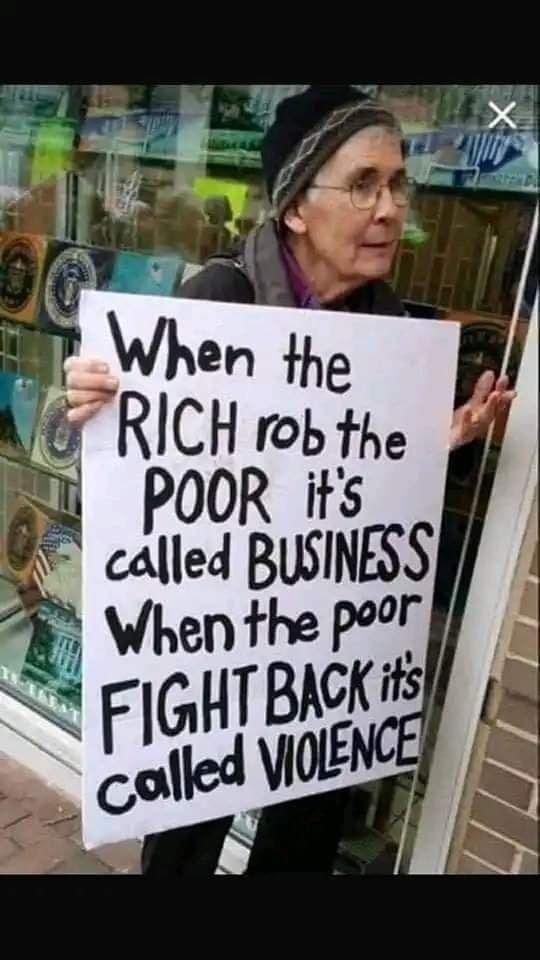 इसमें कोई शक नहीं बिजनेस के नाम पर लूट ही हो रही है।