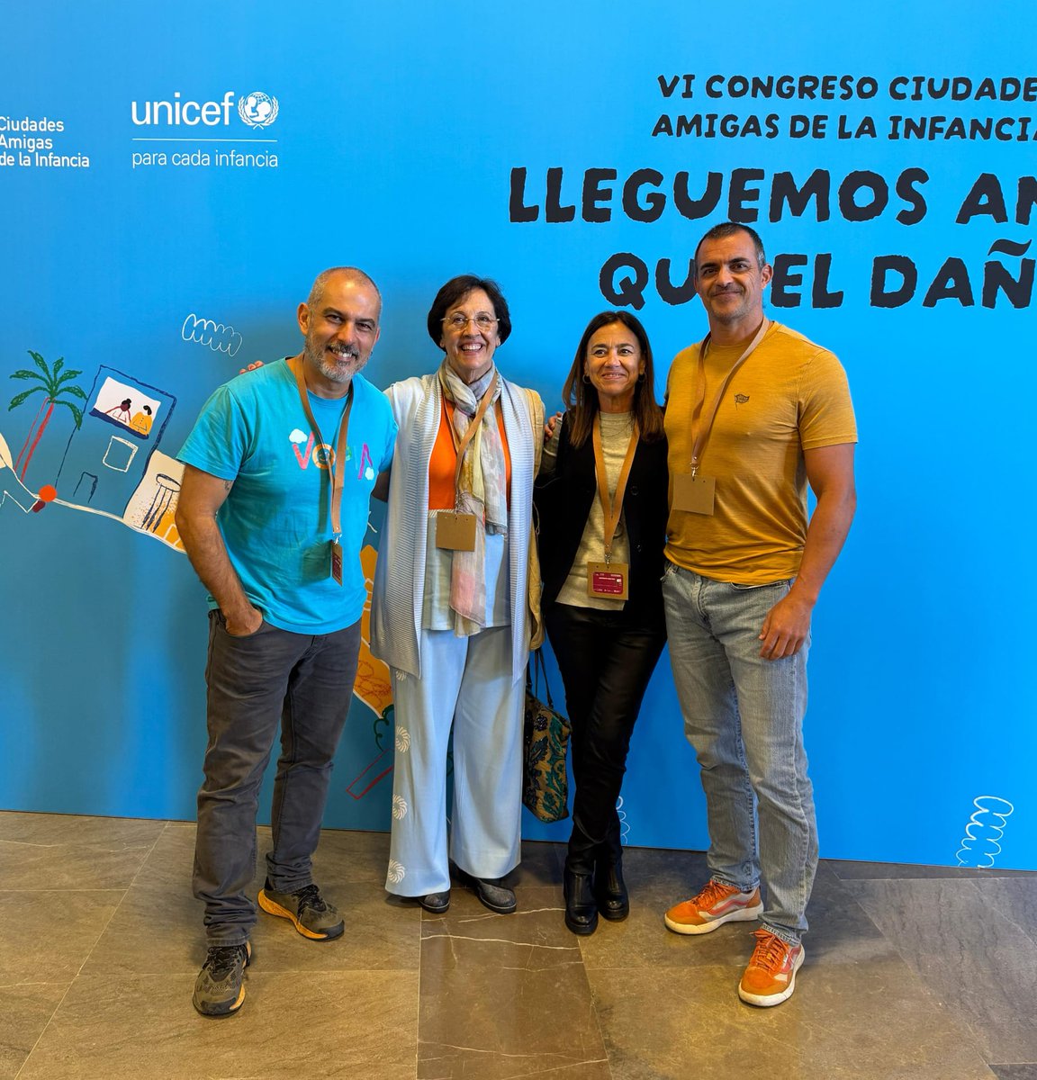 Hoy arrancando el VI Congreso de Ciudades Amigas de la Infancia en Toledo.

Presidenta y Coordinadora de UNICEF Comité Canarias acompañadas, entre otros, de representantes de Las Palmas de Gran Canaria y del Cabildo de Tenerife

 <a href="/aytolpgc/">Ayuntamiento de Las Palmas de Gran Canaria</a> <a href="/CabildoTenerife/">Cabildo de Tenerife</a> <a href="/CiudadesAmigas/">Ciudades Amigas de la Infancia</a>