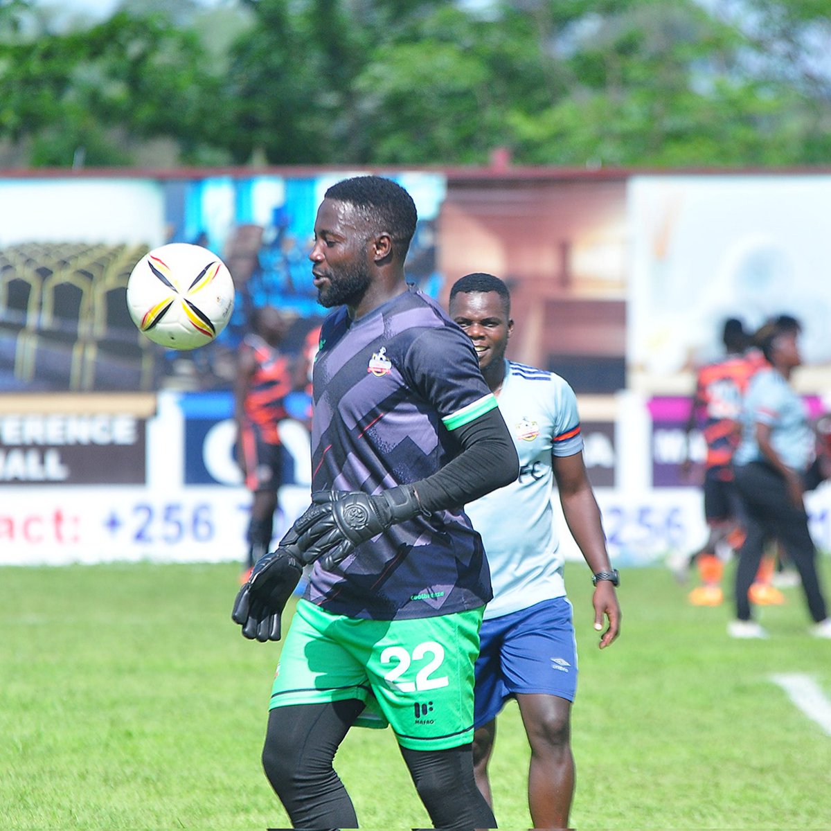 VBugerere's tweet photo. #UPLUpdates
Warm-ups
@LugaziFC vs @Nec_Fc
#VoBUpdates | #LivefromLugazi
@UPL @Jackshots24 https://t.co/1LwYsPS8FO