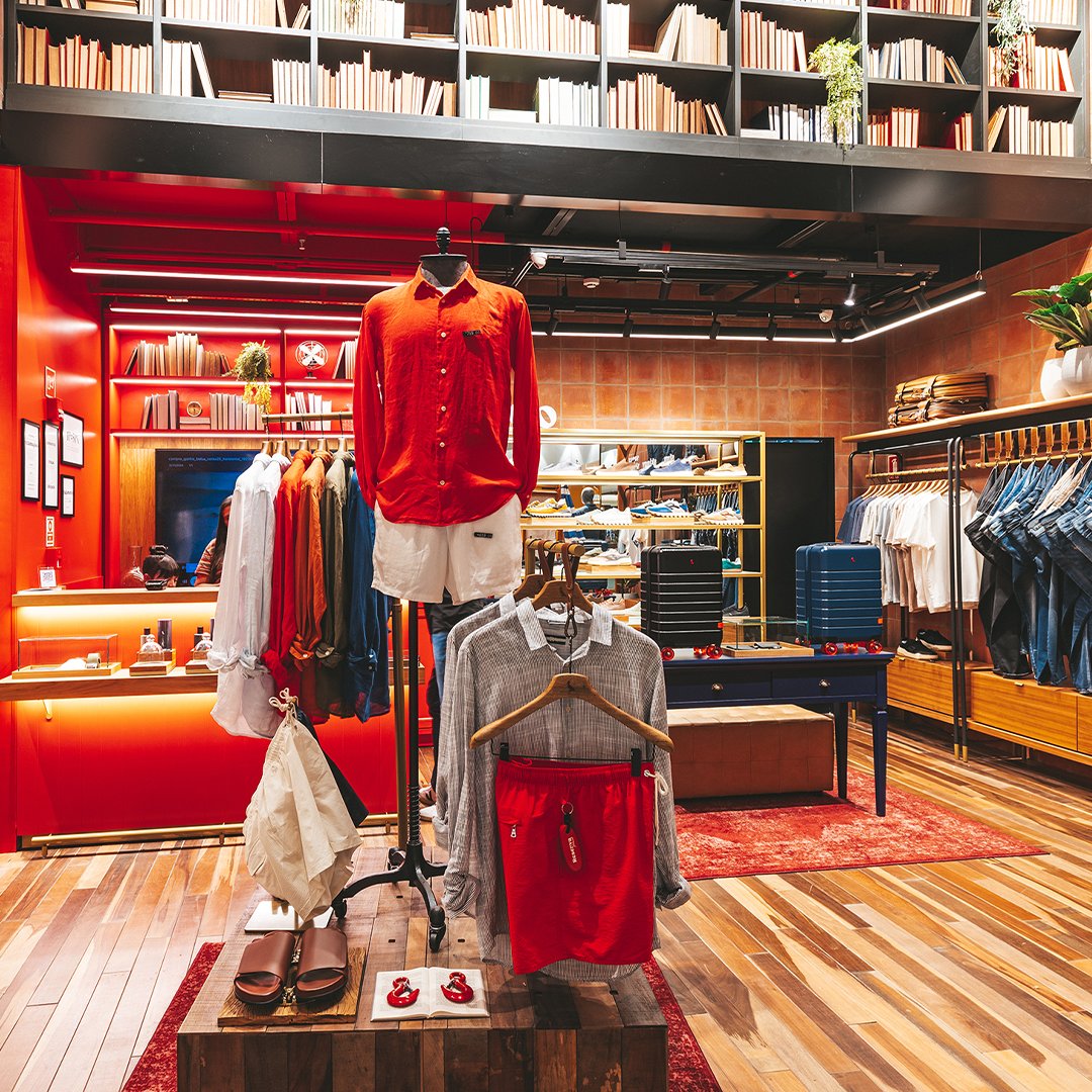 A Reserva está de cara nova!

Agora você pode conferir todas as novidades da marca em um novo espaço, no Piso 3 do Flamboyant Shopping.

Venha conhecer o estilo e a vibe da nova loja e renovar o guarda-roupa com muito mais conforto e praticidade.

#flamboyantshopping #reserva