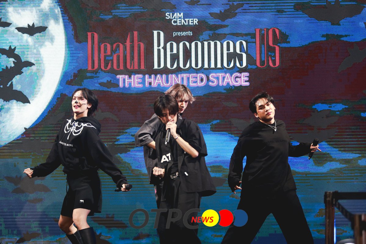 otpcnews's tweet photo. โชว์พิเศษจาก "4 MIX" กับการต้อนรับฮาโลวีนกับเหล่า Drag Star ในงาน Siam Center presents Death Becomes Us
#4MIX
#SiamCenterDeathBecomesUs
#YellowChannel #FriendofSiamCenter https://t.co/PjaRm905gY