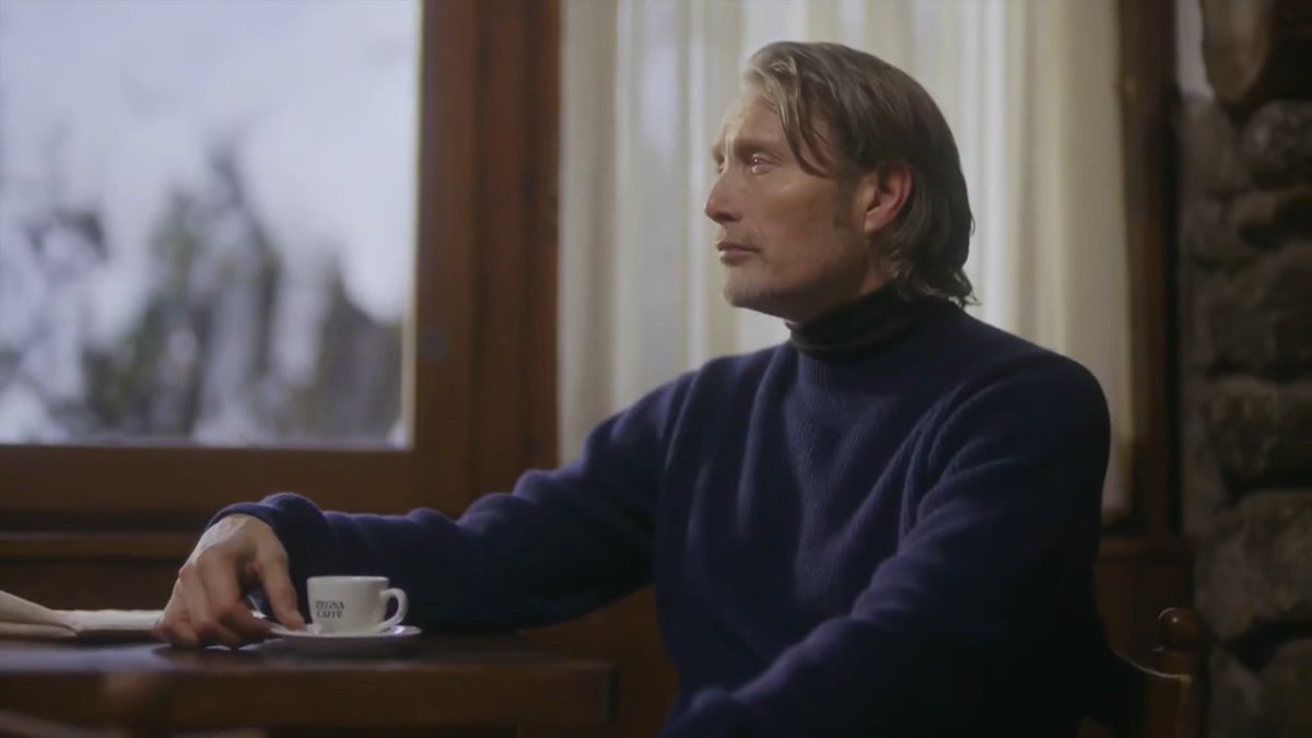 🥃 | Imagina nascer assim? 🥲 Mais fotos de Mads Mikkelsen para o comercial da Zegna 💙

© ZEGNA