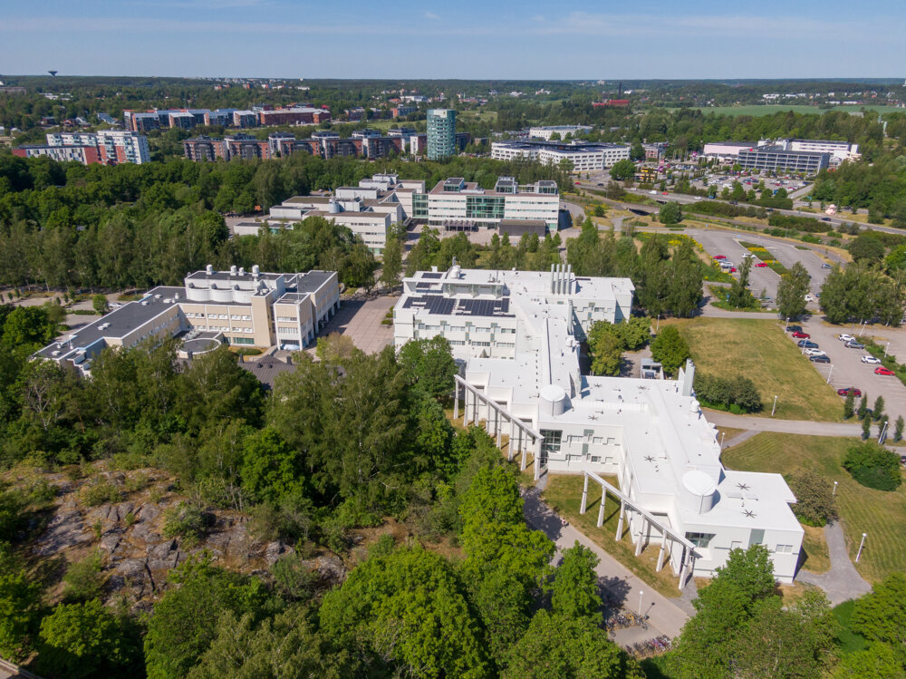 Hanna-Mari Kupari (@kuparimari) on Twitter photo Huomio!
TurkuNLP:ssÀ <a href="/UniTurku/">Turun yliopisto - University of Turku</a> auki tutkimusavustajan & utkijatohtorin paikat.
TehtÀvissÀ mallinnetaan neuroverkkomenetelmien avulla internetin kielenkÀyttöÀ monikielisissÀ koneeellisesti verkosta kootuissa web-aineistoissa, <a href="/VeroLaippala/">Veronika Laippala</a>'n projektissa
ats.talentadore.com/apply/tutkijat⊠Huomio!
TurkuNLP:ssÀ <a href="/UniTurku/">Turun yliopisto - University of Turku</a> auki tutkimusavustajan & utkijatohtorin paikat.
TehtÀvissÀ mallinnetaan neuroverkkomenetelmien avulla internetin kielenkÀyttöÀ monikielisissÀ koneeellisesti verkosta kootuissa web-aineistoissa, <a href="/VeroLaippala/">Veronika Laippala</a>'n projektissa
ats.talentadore.com/apply/tutkijatâŠ