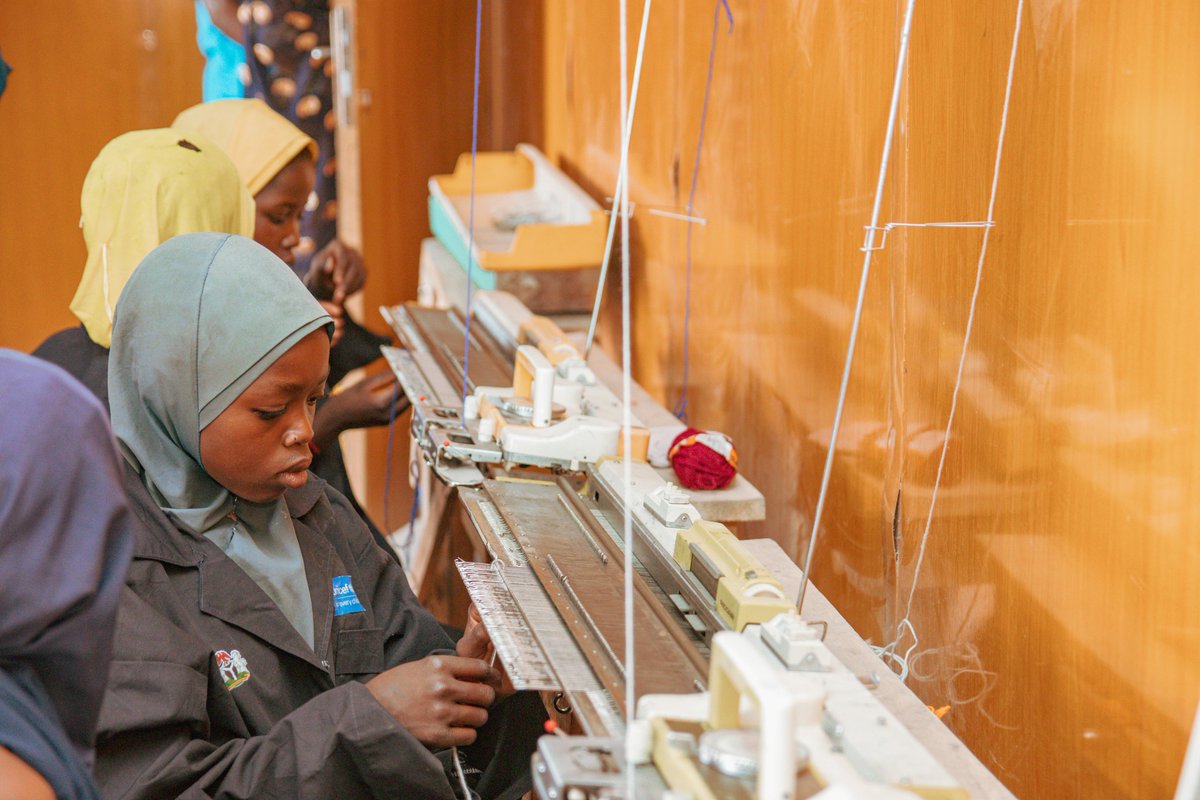 UNDPNigeria's tweet photo. The @UNPeacebuilding Fund is providing essential skills training to women affected by conflict in Northeast Nigeria 🇳🇬. 

From micro-gardening 👩‍🌾, cap &amp; bead making to reusable sanitary pad, we are building pathways to economic independence &amp; strengthening community resilience. https://t.co/SIc1qRt4Bw