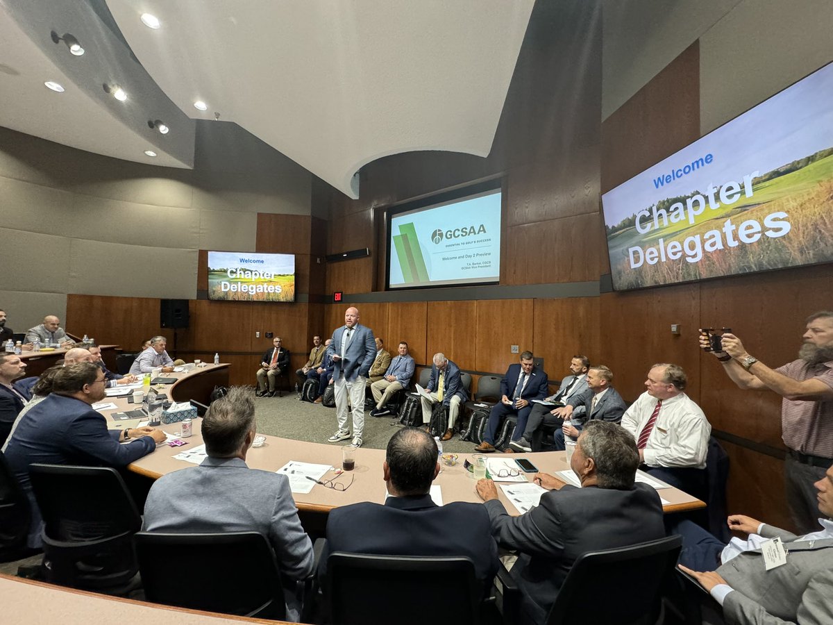 GLCCTurf's tweet photo. Wonderful couple days in Lawrence, KS at the 2024 @GCSAA Chapter Delegates Meeting, representing @MiGCSA and Michigan Superintendents. #LeadOut #VotingDelegate https://t.co/WF2wPAwzfq