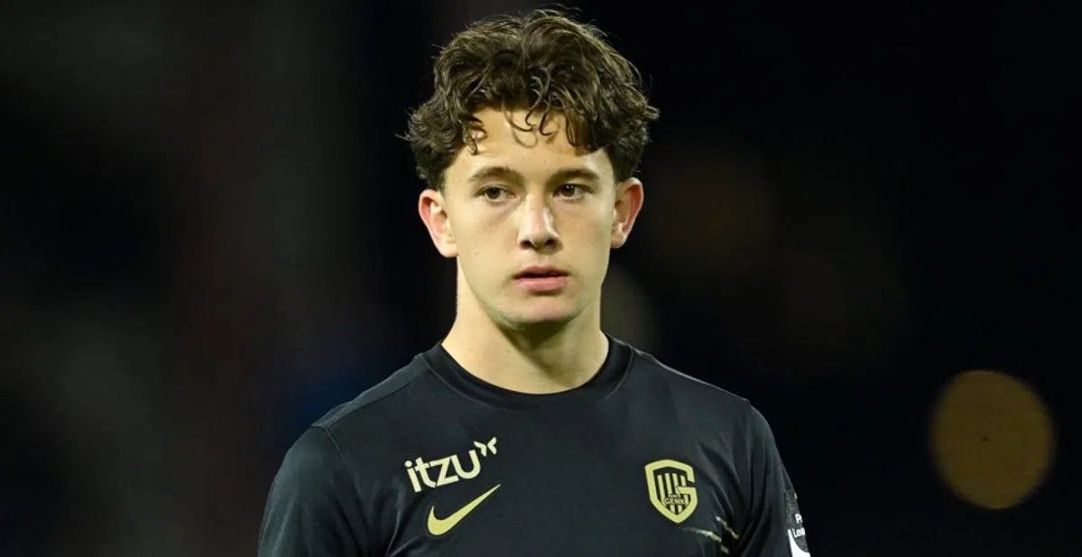 KRCGenk_Primeur's tweet photo. Karetsas in de basis tegen SK Beveren: "Heel tevreden met de minuten die hij al gekregen heeft" https://t.co/pf6RnGNTTU https://t.co/fq6T2BLERu
