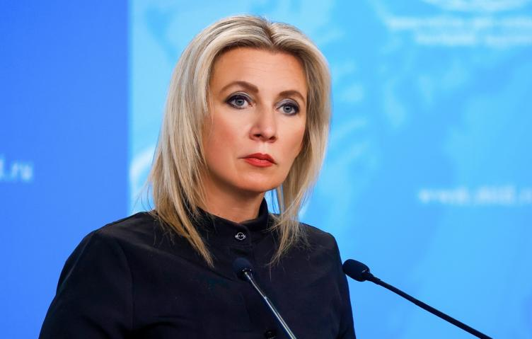 wartranslated's tweet photo. The U.S. denied entry to Russian journalists.

Maria Zakharova criticised U.S. authorities for not informing the Russian embassy about the detention of Russian journalists at an American airport. These journalists had come to cover the presidential elections.

She noted that an “Izvestia” cameraman was refused entry and deported, despite having all necessary documents. His visa was revoked for unspecified “administrative reasons,” and he was expelled from the country.

“This action, despite prior notification and official approval for the assignment, demonstrates a clear intent to use repressive measures to block inconvenient information,” Zakharova said.