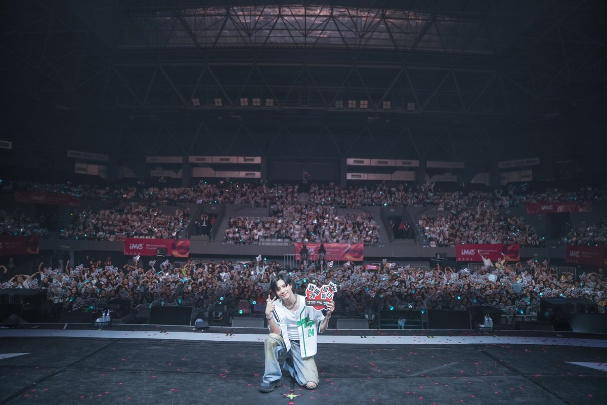 After an amazing night at 2024 TAEMIN WORLD TOUR [Ephemeral Gaze] IN JAKARTA! ✨ The beautiful voice, stunning performance, and incredible energy from all the TAEMates made this show unforgettable. A huge thank you to TAEMIN for entertaining us wholeheartedly, and to all the fans