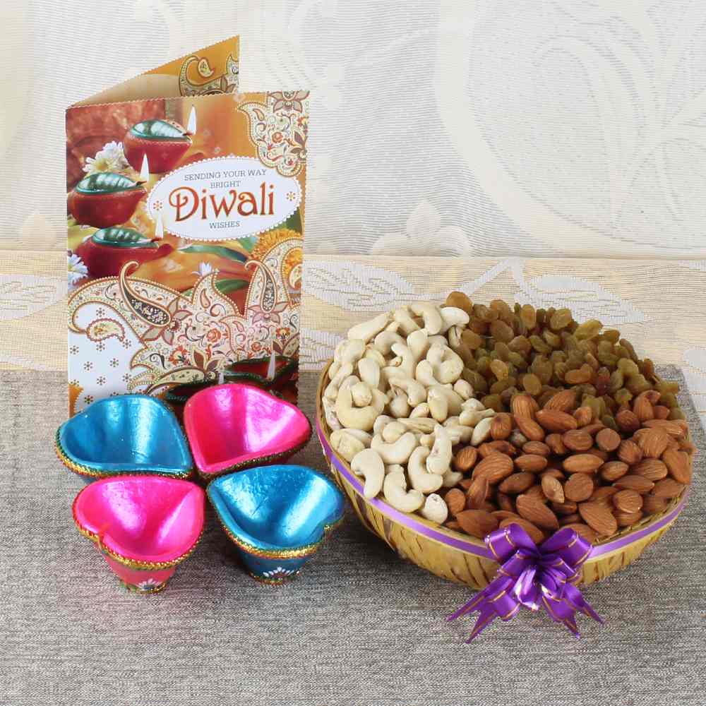 giftacrossindia's tweet photo. Elevate your Diwali Celebrations with https://t.co/UOnpv0H6PQ's Guaranteed Gift Delivery! https://t.co/B3Jkz3R0LI