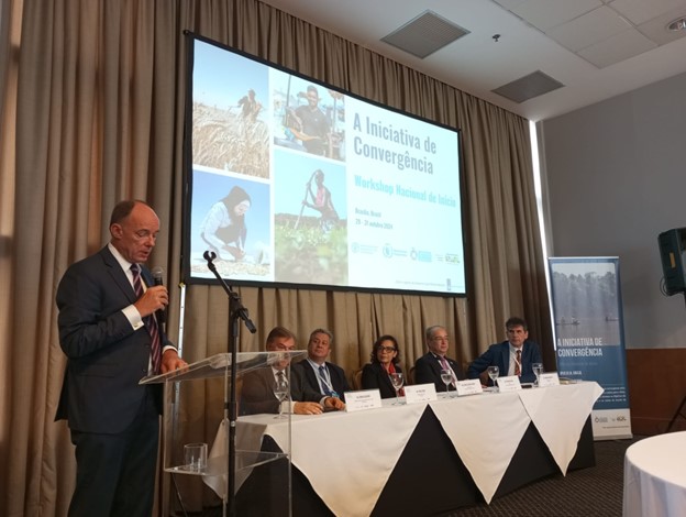 UN Food Systems Coordination Hub (@foodsystems) on Twitter photo 🎙️ “Congratulations to Brazil on hosting the first Convergence Workshop in the Americas! This is a key step toward #COP30. 🇳🇱 The Netherlands stands ready to support Brazil in aligning and transforming its #FoodSystems,” says Ambassador <a href="/driessen_andre/">André Driessen</a>. 🎙️ “Congratulations to Brazil on hosting the first Convergence Workshop in the Americas! This is a key step toward #COP30. 🇳🇱 The Netherlands stands ready to support Brazil in aligning and transforming its #FoodSystems,” says Ambassador <a href="/driessen_andre/">André Driessen</a>.