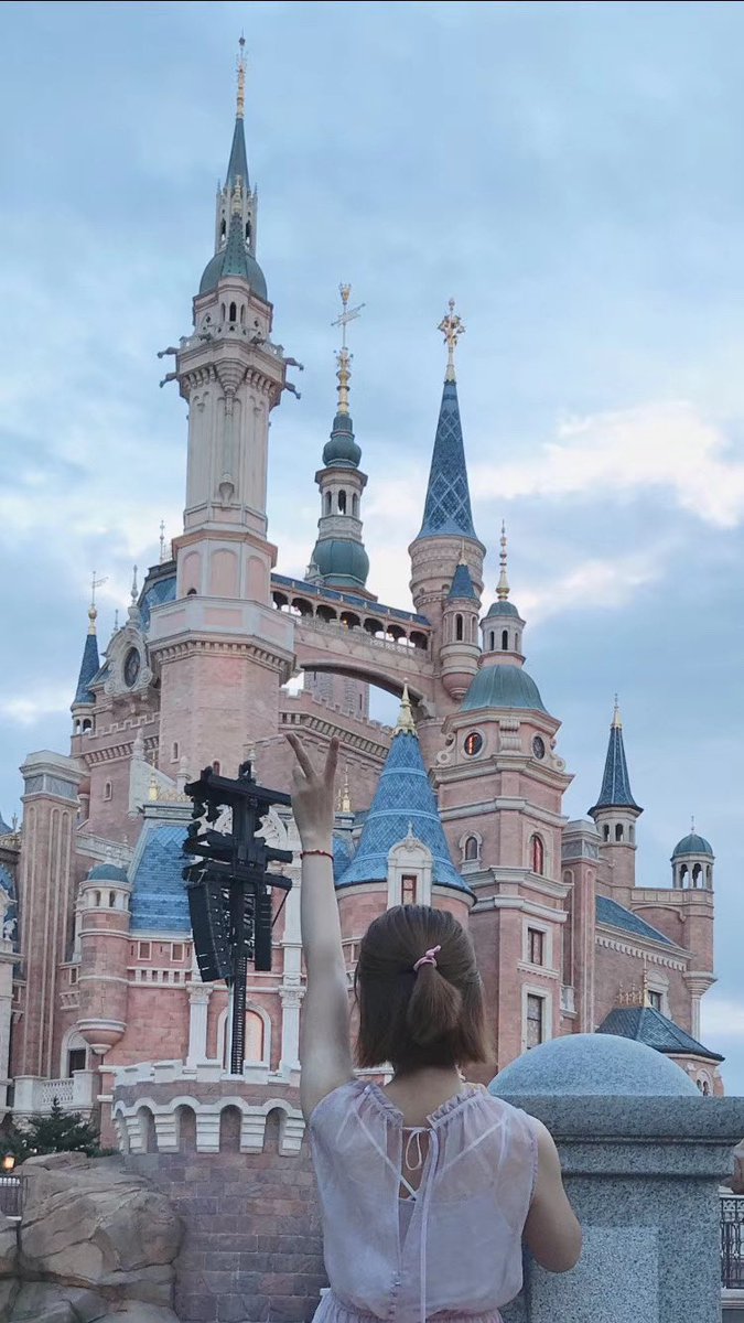 爱吃肉的菠萝 tweet media