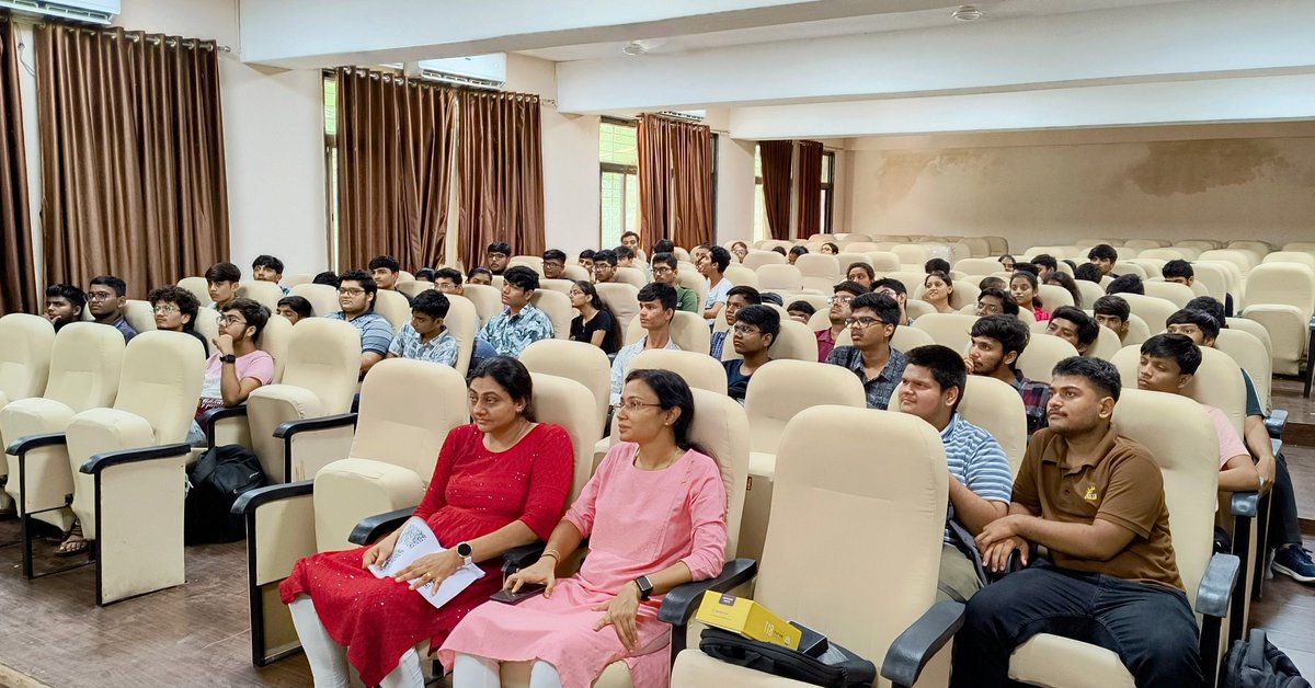 🎉 Last month, we had an amazing seminar at R C Technical College exploring #linux with #umbraco, diving into "Open Source for the Enterprise"! 

🚀 Thanks to everyone who joined to learn about leveraging open-source for powerful enterprise solutions. #seminar #uugi