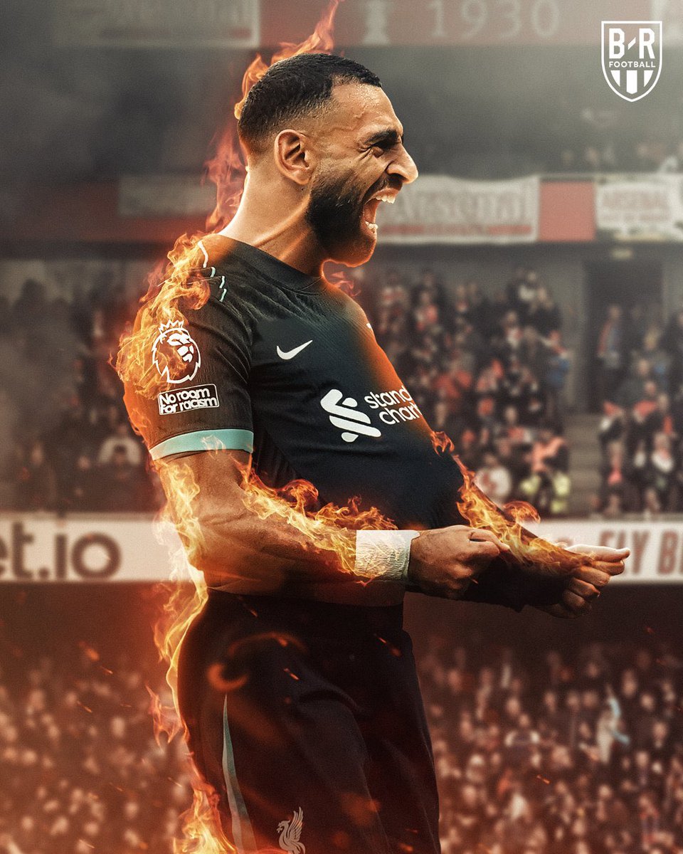 NaiiLFC's tweet photo. b/r football cooked with this edit 🔥 https://t.co/dH1K4GJhE3