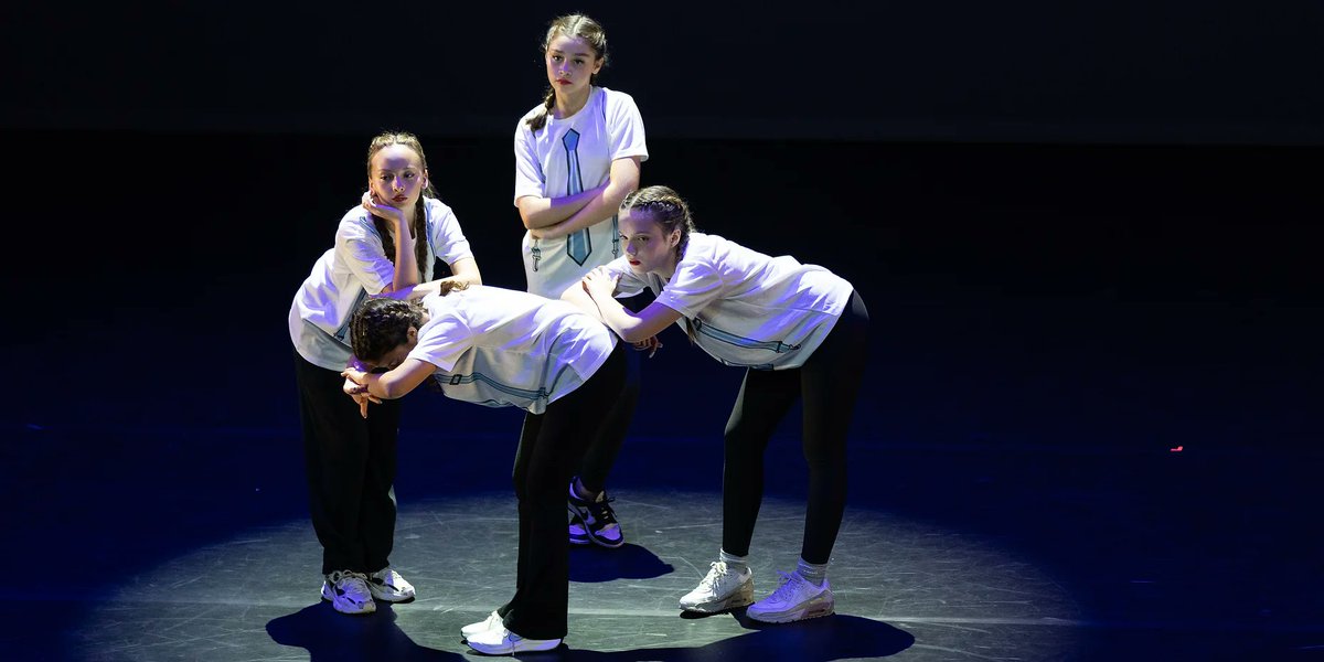 Henrcsdoval's tweet photo. Bringing the groove with our Hip-Hop &amp; Street Dance classes! 🎶 Perfect for kids to express themselves, build confidence, and learn fun combos and signature moves. Levels for all ages: 7-11, 12-teens, and Advanced! Let’s get funky! 🕺💥 #StreetDance #HipHopKids https://t.co/jedvC7j4b7