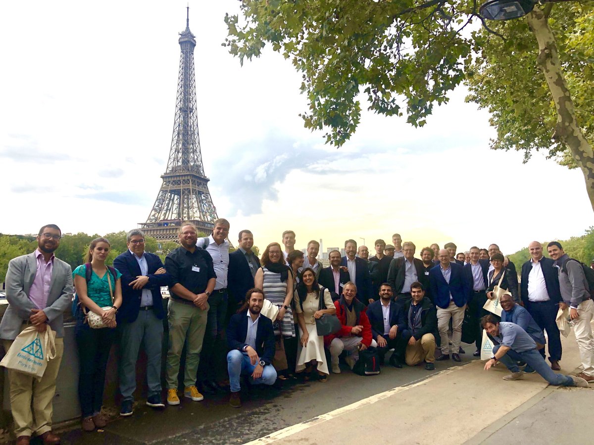 Mi-septembre, les étudiants du master Digital Twins for infrastructures and cities, lancé en 2023 par l'École nationale des ponts et chaussées, ont présenté leurs projets de fin d'études. swll.to/pc7AG7D
<a href="/digitwin4ciue/">Digital Twins - Infrastructures & Cities</a> #digitaltwin #enseignement #recherche