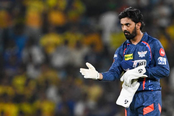 mufaddal_vohra's tweet photo. RCB, CSK, RR and GT have shown interest in KL Rahul. 📢

- LSG were ready to offer top retention to KL, but he has decided to move on. (Gaurav Gupta/TOI). https://t.co/1WMvCISpFs