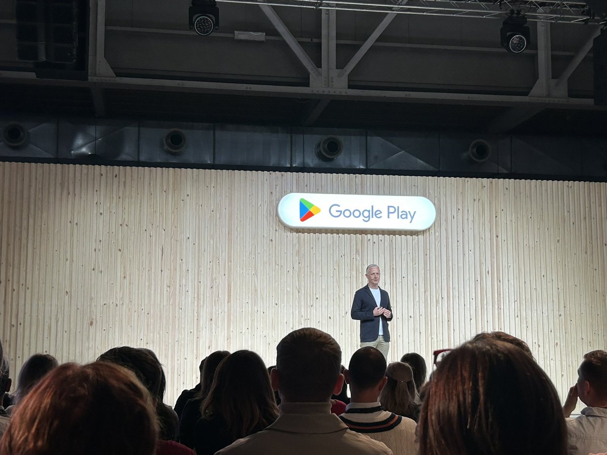 itsnotmyai's tweet photo. İnanılmaz gazlıyor salonu
#GooglePlayTime https://t.co/D23FaXr5GM