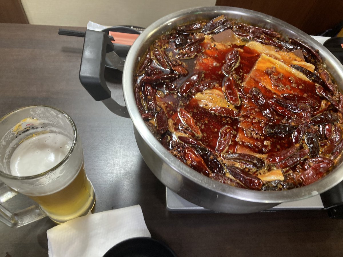 0918_ryo's tweet photo. 毎月恒例の船橋火鍋会。
これも仕事なんです。
ここから新しい仕事が生まれたりもする。 https://t.co/z9o3iFX0FI