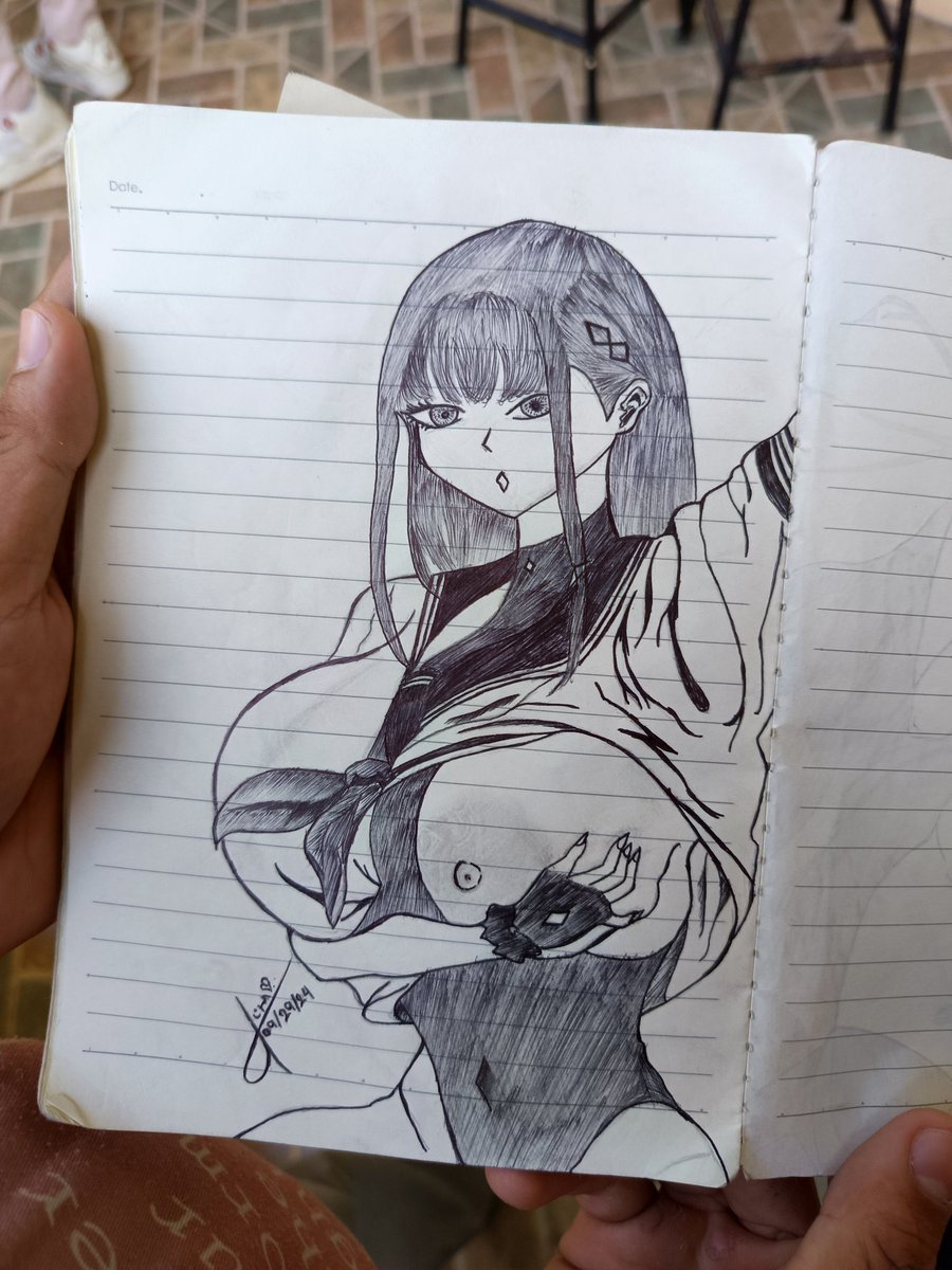 tris_ryle45993's tweet photo. Art made by my friend he doesn't think people will appreciate it and doesn't have any confidence in sharing his art with others I'm hoping that through this post he'll continue making these and develop as an artist. https://t.co/paWmsIMWmP