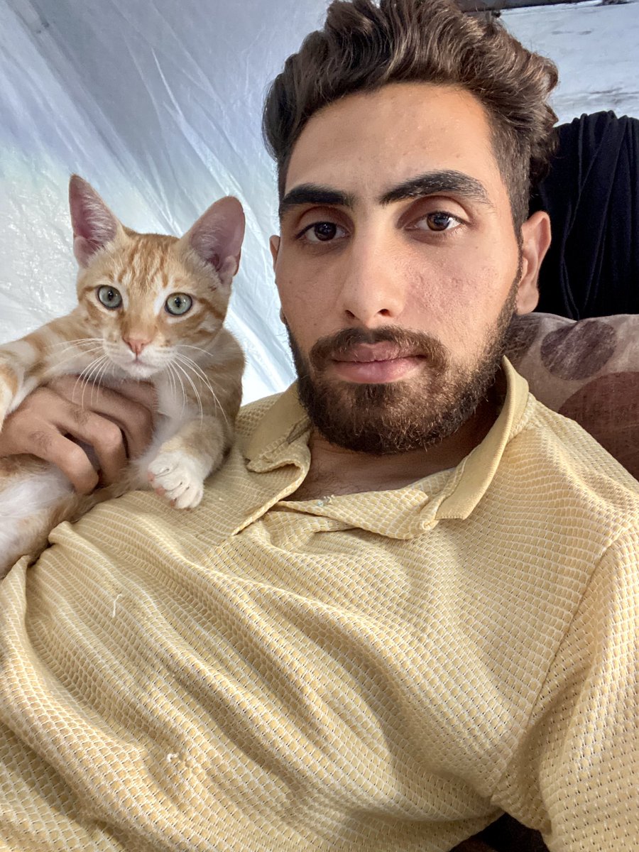 This might be the last pic of me with my cat Simba,
If I die, I am not a number, I am a planet in itself, I have dreams and ambitions that I wanted to achieve

Don't forget me in your prayers and keep talking about me

Gofundme.com/f/help-saeb-an…
#BB26